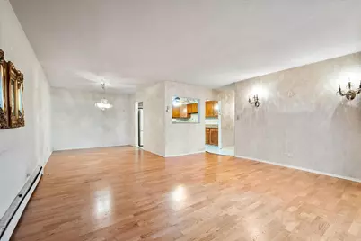 6800 N California Avenue #4H, Chicago, IL 60645 - Photo 4