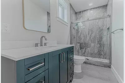 409 Algona Avenue, Elgin, IL 60120 - Photo 24