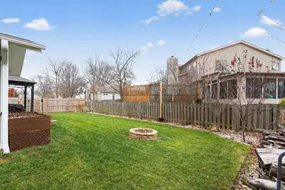 154 Abbeywood Circle, Streamwood, IL 60107 - Photo 8