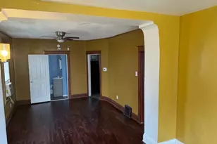 15203 Dearborn St, South Holland, IL 60473 - Photo 2