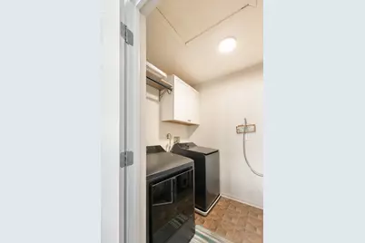 8512 Foxborough Way, Joliet, IL 60431 - Photo 16