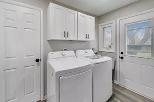 540 Newark Ln, Hoffman Estates, IL 60169 - Photo 18