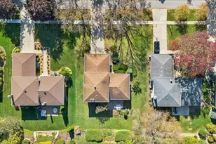 1614 Holly Ave, Darien, IL 60561 - Photo 26