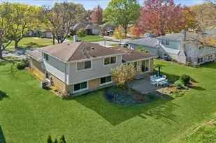 1614 Holly Ave, Darien, IL 60561 - Photo 22