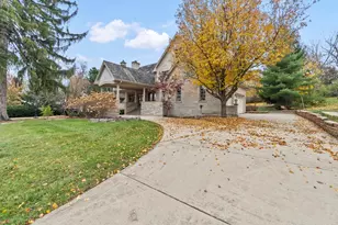 130 Fuller Rd, Hinsdale, IL 60521 - Photo 30