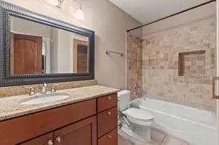 130 Fuller Rd, Hinsdale, IL 60521 - Photo 28