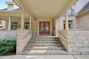 130 Fuller Rd, Hinsdale, IL 60521 - Photo 4