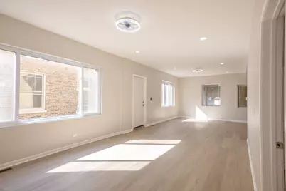 7437 S Merrill Avenue, Chicago, IL 60649 - Photo 2