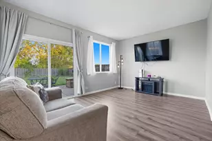 819 Daniel Dr, Minooka, IL 60447 - Photo 6