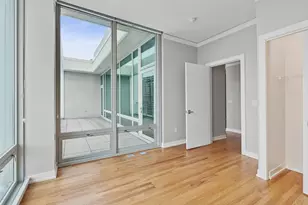 1570 Elmwood Ave, Evanston, IL 60201 - Photo 16