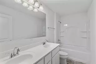 32018 Savannah Dr, Lakemoor, IL 60051 - Photo 18