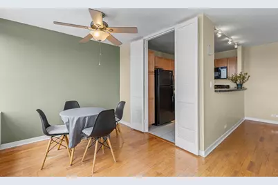 655 W Irving Park Road #2403, Chicago, IL 60613 - Photo 6