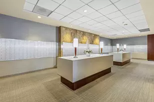 655 W Irving Park Rd, Chicago, IL 60613 - Photo 20