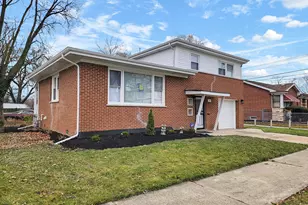 240 E 148th St, Harvey, IL 60426 - Photo 22