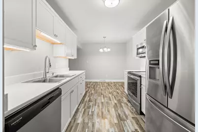 1606 E Stonehenge Drive, Sycamore, IL 60178 - Photo 10