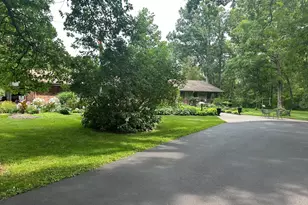 1606 E Stonehenge Dr, Sycamore, IL 60178 - Photo 18