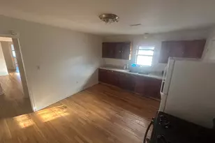 1021 7th St, Rockford, IL 61104 - Photo 6