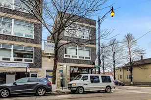 2325 W Taylor St, Chicago, IL 60612 - Photo 2