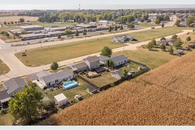 706 E Hewitt Street, Forreston, IL 61030 - Photo 30