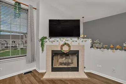 3540 Woodside Court, Joliet, IL 60431 - Photo 6