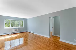6500 N Ridge Blvd, Chicago, IL 60626 - Photo 8