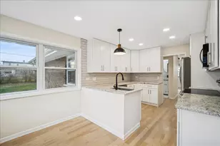 [Address not provided], Highland Park, IL 60035 - Photo 12