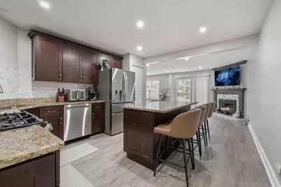 3074 Renard Lane, Saint Charles, IL 60175 - Photo 6