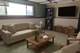 2042 Kenneth Dr, Freeport, IL 61032 - Photo 14