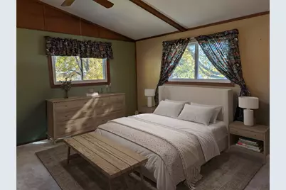 2042 Kenneth Drive, Freeport, IL 61032 - Photo 12