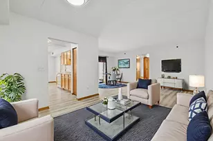 7025 Heritage Cir, Orland Park, IL 60462 - Photo 4