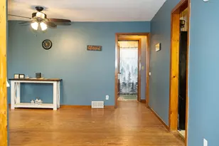 503 W 2nd St, Byron, IL 61010 - Photo 16