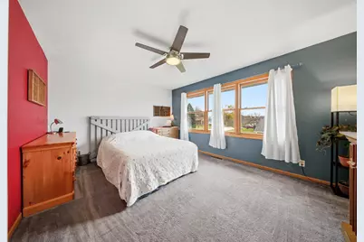 300 Forest Drive, Kirkland, IL 60146 - Photo 14