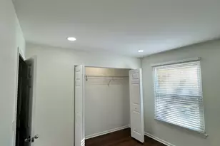 1944 Navarone Dr, Naperville, IL 60565 - Photo 6