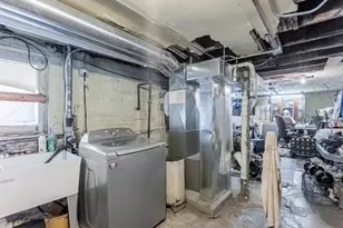 2221 S Lombard Ave, Cicero, IL 60804 - Photo 14