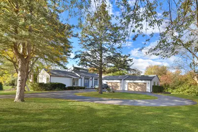 23400 W Cattail Lane, Barrington, IL 60010 - Photo 4