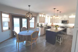 430 Brookhaven Cir, Sugar Grove, IL 60554 - Photo 14