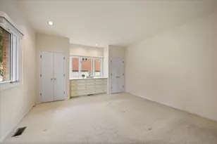 1743 Melise Dr, Glenview, IL 60025 - Photo 14