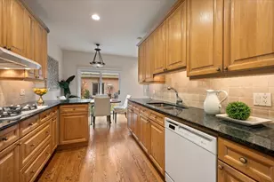 1743 Melise Dr, Glenview, IL 60025 - Photo 10