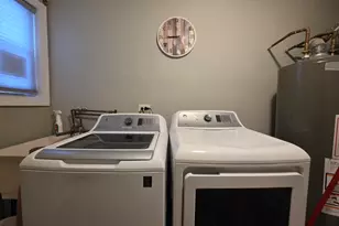 207 Mantua St, Park Forest, IL 60466 - Photo 12