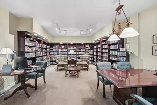 605 Barrington Ave, East Dundee, IL 60118 - Photo 2