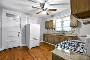 1302 S 61st Ave, Cicero, IL 60804 - Photo 4