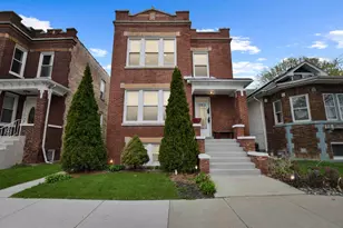 1302 S 61st Ave, Cicero, IL 60804 - Photo 1