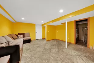 [Address not provided], Chicago, IL 60652 - Photo 16