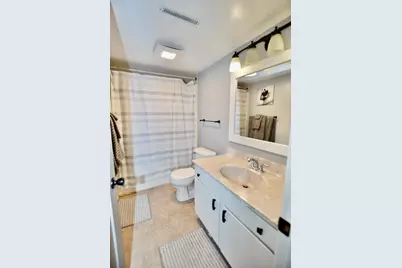 1014 Stonehedge Court, Crystal Lake, IL 60014 - Photo 18