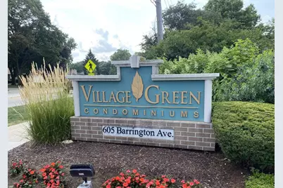 605 Barrington Avenue #216, East Dundee, IL 60118 - Photo 2
