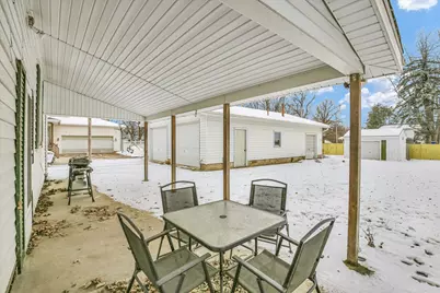 110 E Barker Street, Tuscola, IL 61953 - Photo 28