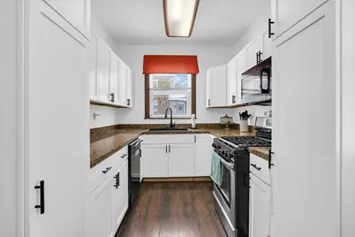 110 E Barker Street, Tuscola, IL 61953 - Photo 10