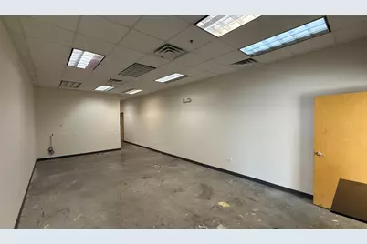 831 Oakton Street #831-837, Elk Grove Village, IL 60007 - Photo 14