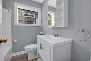 4321 W Augusta Blvd, Chicago, IL 60651 - Photo 8