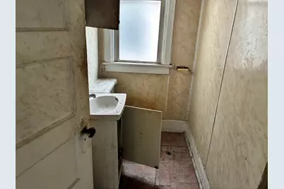 [Address not provided], Chicago, IL 60619 - Photo 4